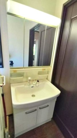 熊谷市久下　オール電化中古戸建の独立洗面台