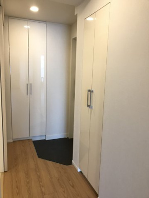 【玄関】 | プラウドフラット中落合 | ※参考写真