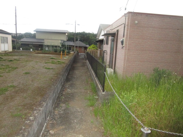 秦野市菖蒲の倉庫