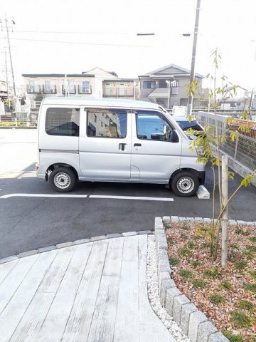 ミ・カーサⅡの駐車場