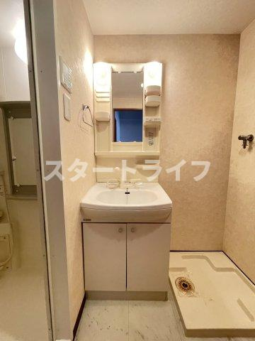 大阪市淀川区木川東３丁目の賃貸マンションの洗面所