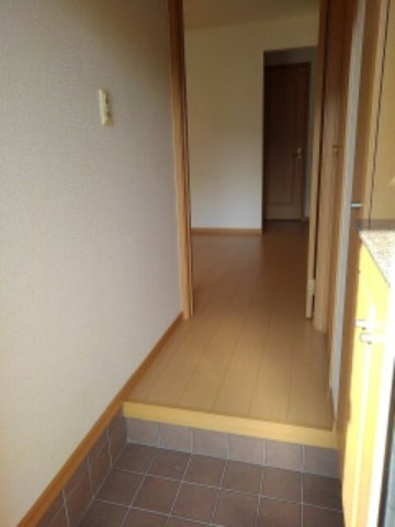 コリーヌ梅花の玄関