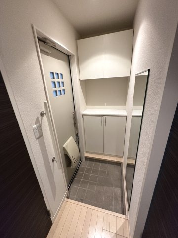 【玄関】