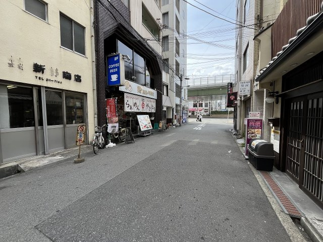 大阪市中央区日本橋１丁目の店舗一部の周辺