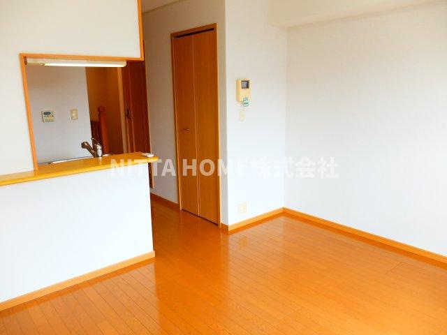 アンジェリートのその他|リビングと寝室を分けられるお部屋です★