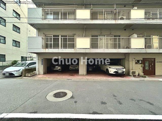 ジョイフル門前仲町第一の駐車場|【敷地内駐車場】最新の空き状況や費用などの詳細は担当スタッフまでお問い合わせください。