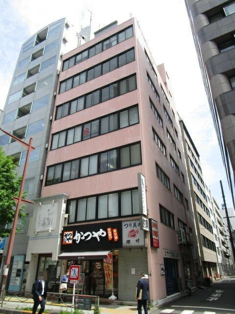 千代田区鍛冶町１丁目の事務所の外観