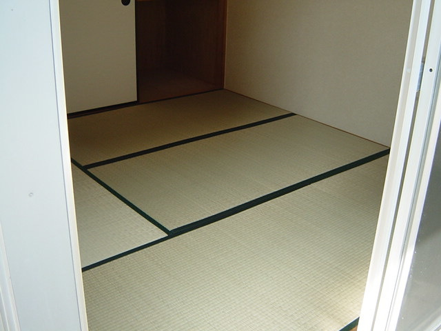 タンポポハウスＡの和室
