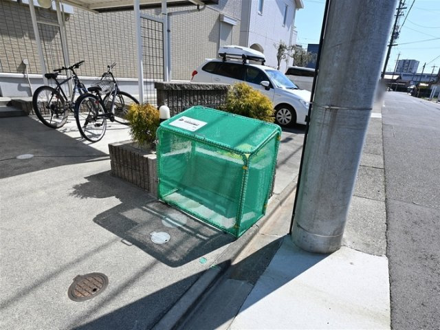 ソレアードⅤのその他|敷地内ごみ置き場