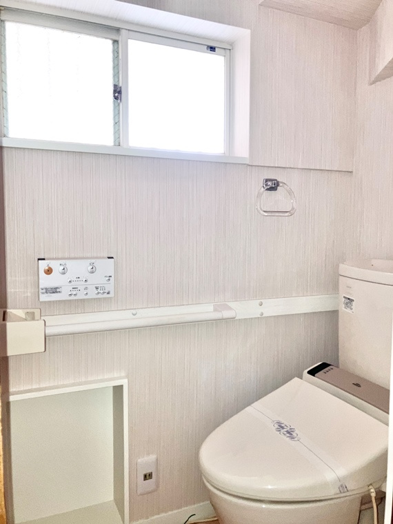 上鷺宮戸建のトイレ