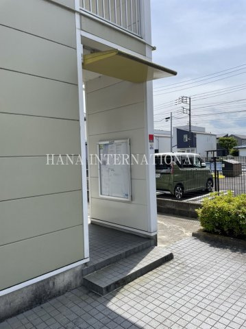 レオパレスコートアベⅠのエントランス