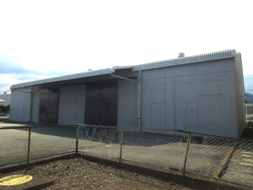伊勢原市白根の倉庫