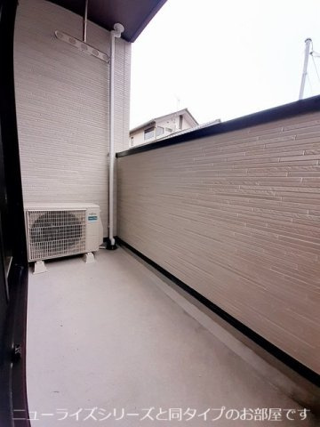 カレント　レジデンス　下増田Ⅲのバルコニー|外からの目が気にならないバルコニーで洗濯物が干せます