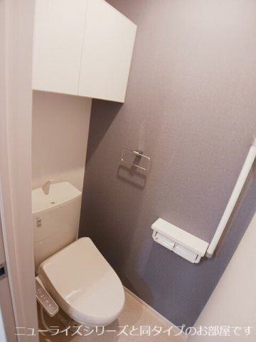 カレント　レジデンス　下増田Ⅲのトイレ|落ち着いたトイレです