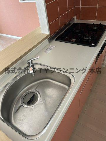 仲介手数料０円！GRANDUKE丸田町のキッチン