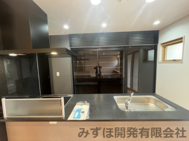 山形市緑町２丁目の新築一戸建のキッチン|9/11　キッチンスペース