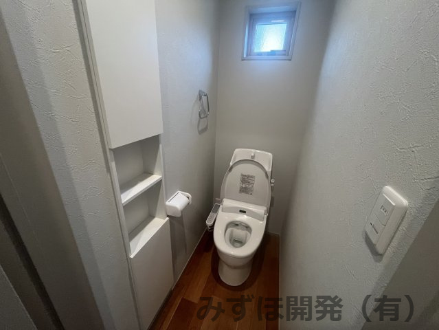 山形市緑町２丁目の新築一戸建のトイレ|8/27　1階トイレ