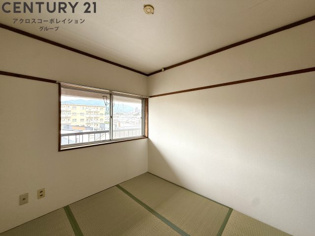 大久保マンションの居間