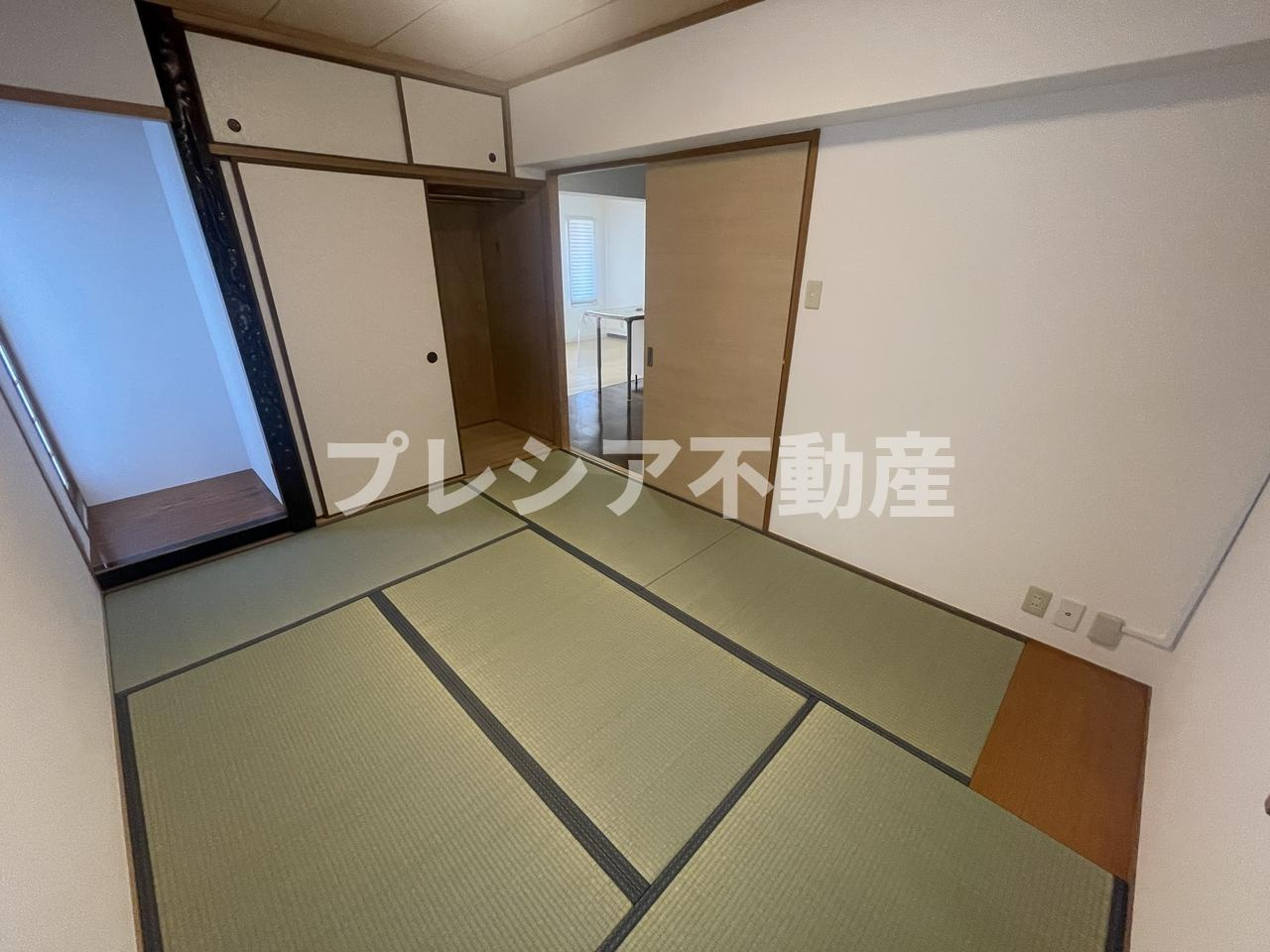 モナーク甲子園の和室