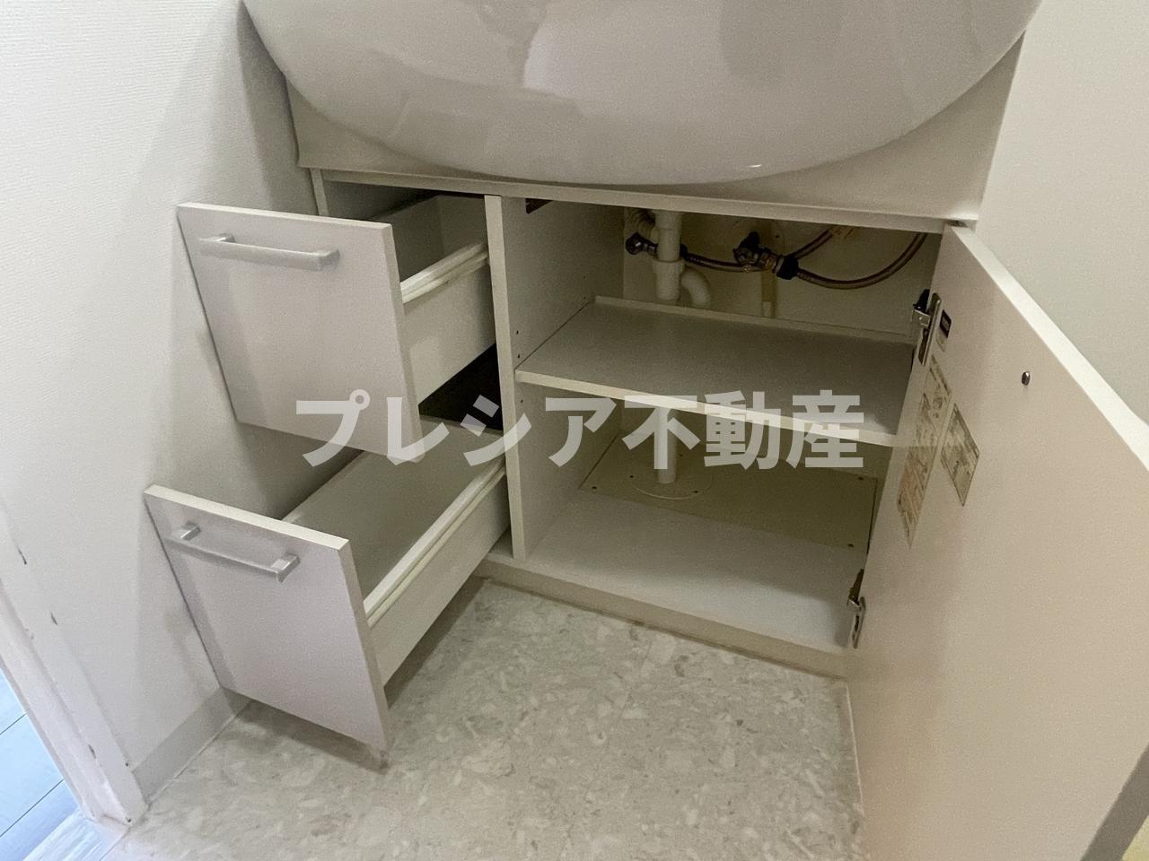 モナーク甲子園の収納