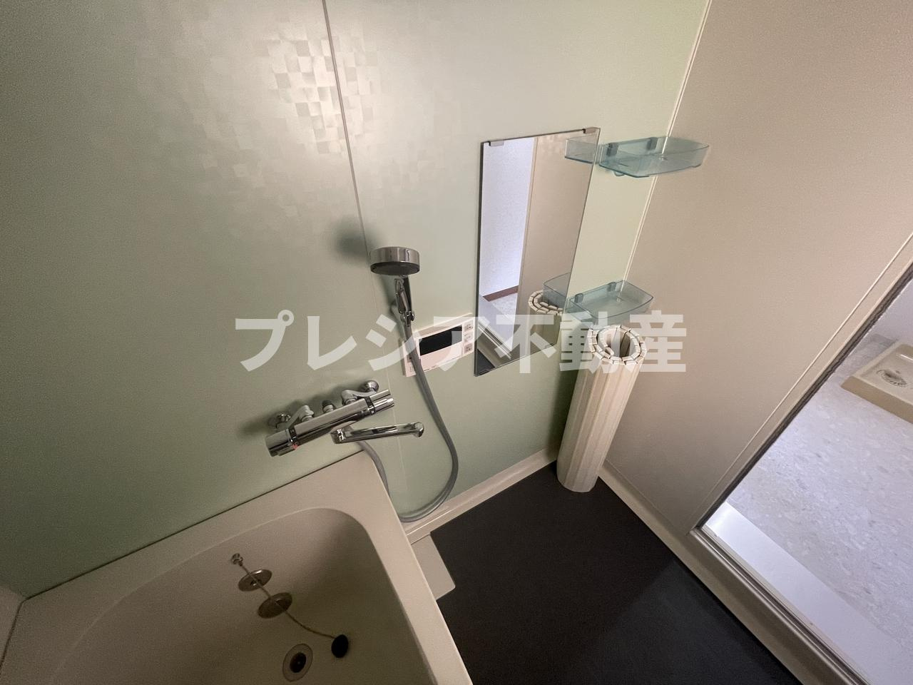 モナーク甲子園の浴室