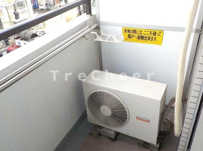 ライオンズプラザ町屋のバルコニー