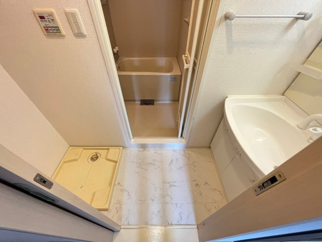 エイペックス大阪城西の洗面所