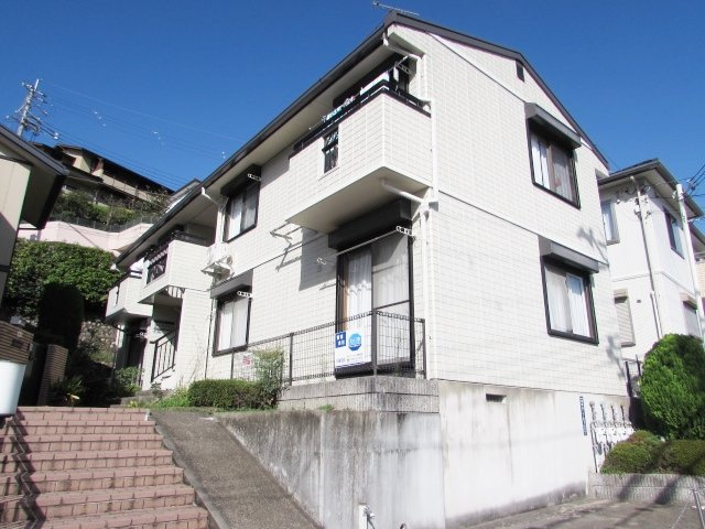 ダイアパインの外観
