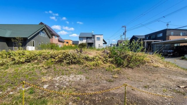 北広島市大曲中央３丁目