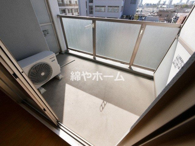 グラマシー京橋のバルコニー|陽当たり良好なバルコニーです