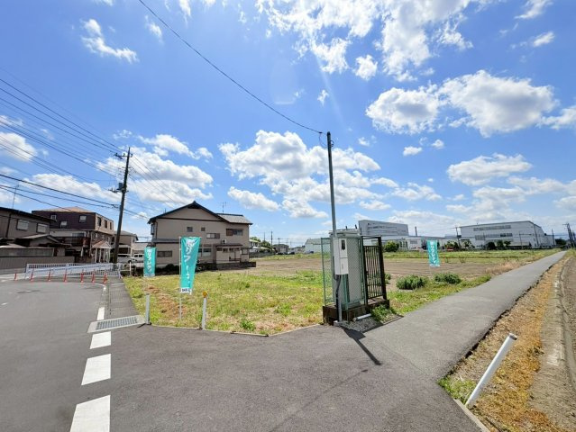 川越市山田　建築条件なし売地　東武東上線『川越駅』バス13分　【山田小学区】の前面道路含む現地写真