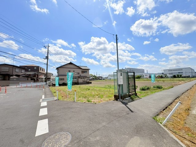 川越市山田　建築条件なし売地　東武東上線『川越駅』バス13分　【山田小学区】の前面道路含む現地写真