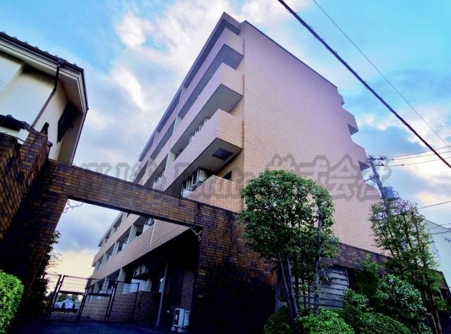 小平市花小金井６丁目の賃貸マンション