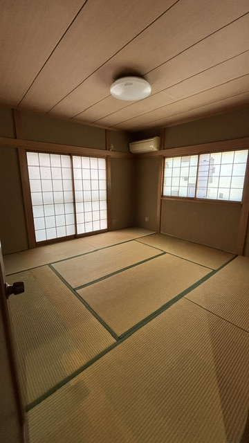 大東市緑が丘2丁目　中古戸建の和室|来客時にも便利な和室付き