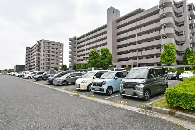 プロムナード大宮春野B-1番館の駐車場|■一人ひとりにあった資金計画やプランをご提案致します。「家を買って終わり」ではなく、「買ってからがスタート」と考え、ご提案します。ローンのご相談は私たちにお任せ下さい。