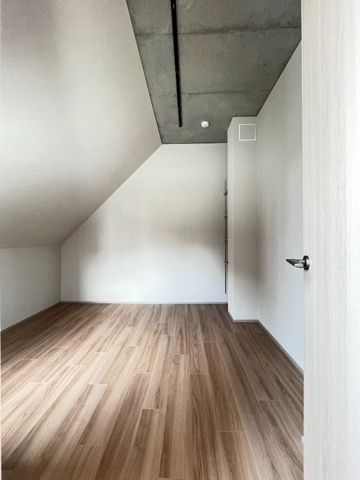 リヴ　アン　フルール