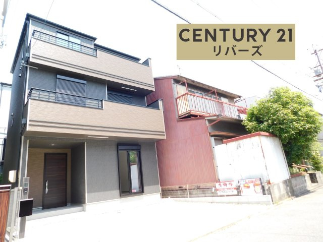 名古屋市港区川間町１丁目の新築一戸建の外観|☆限定１棟☆　　新価格！！いつでも見学出来ます♪（お問合せ当日、平日、水曜、夜間でもＯＫ）　あおなみ線「港北」駅徒歩８分♪　南向き！　駐車並列２台ＯＫ　全室南向き♪　プライバシー性の高い２階リビング♪