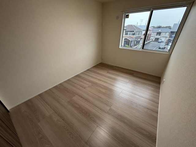 リッシュセゾン　Eの寝室