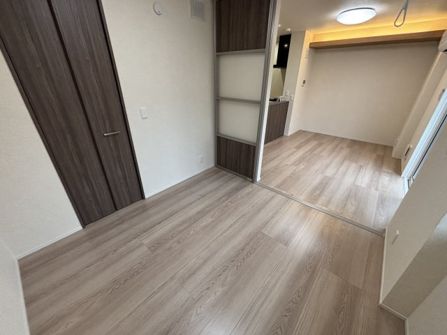 リッシュセゾン　Eの洋室