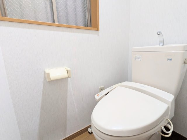 台東区竜泉３丁目の戸建のトイレ|～トイレ写真～