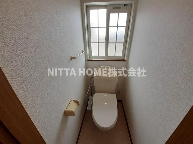 綾部市大島町畠田のアパートのトイレ|温水洗浄付きトイレになります◎