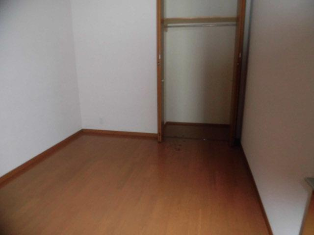 末広町 鈴木ビルの内装