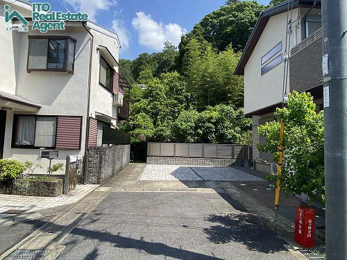 松ケ崎御所ノ内町 中古戸建の駐車場