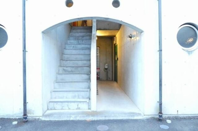 【エントランス】 | サイドセブン