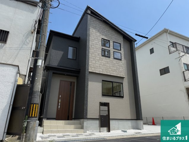 羽曳野市恵我之荘　新築一戸建ての外観|安心の10年保証！外観を美しく保ち、雨水で汚れを落とします！気になることがありましたら、お気軽にお問い合わせください！