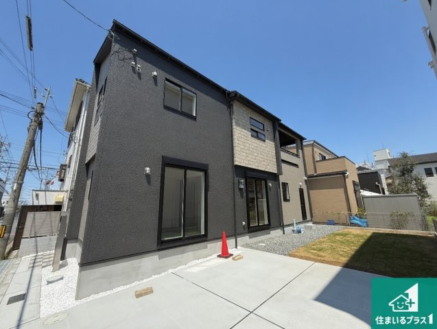 羽曳野市恵我之荘　新築一戸建ての外観|お客様に長く安心して住んでいだだける事にこだわった家づくり！住んでからのアフターサービスにもしっかりと取り組んでいます！