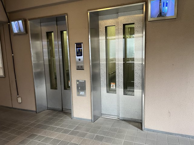 日神パレステージ小山ウインフォートのその他共用部分|エレベータ2基