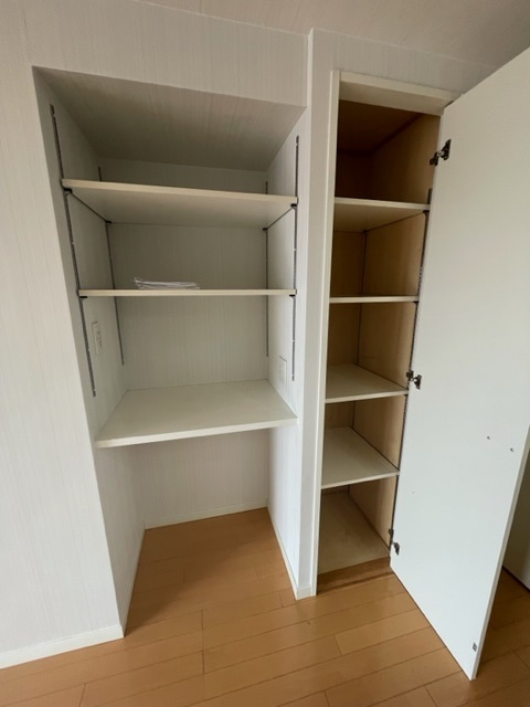 日神パレステージ小山ウインフォートの収納|キッチン横収納