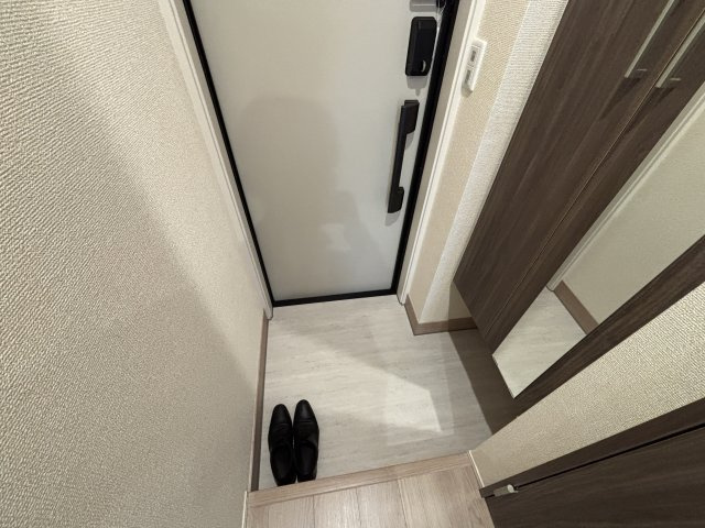リッシュセゾン　Oの玄関