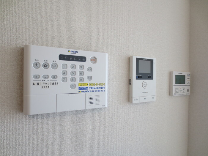 セジュール ヨネザワ B棟のセキュリティ|Ｂ202 ホームセキュリティ ＴＶインターホン